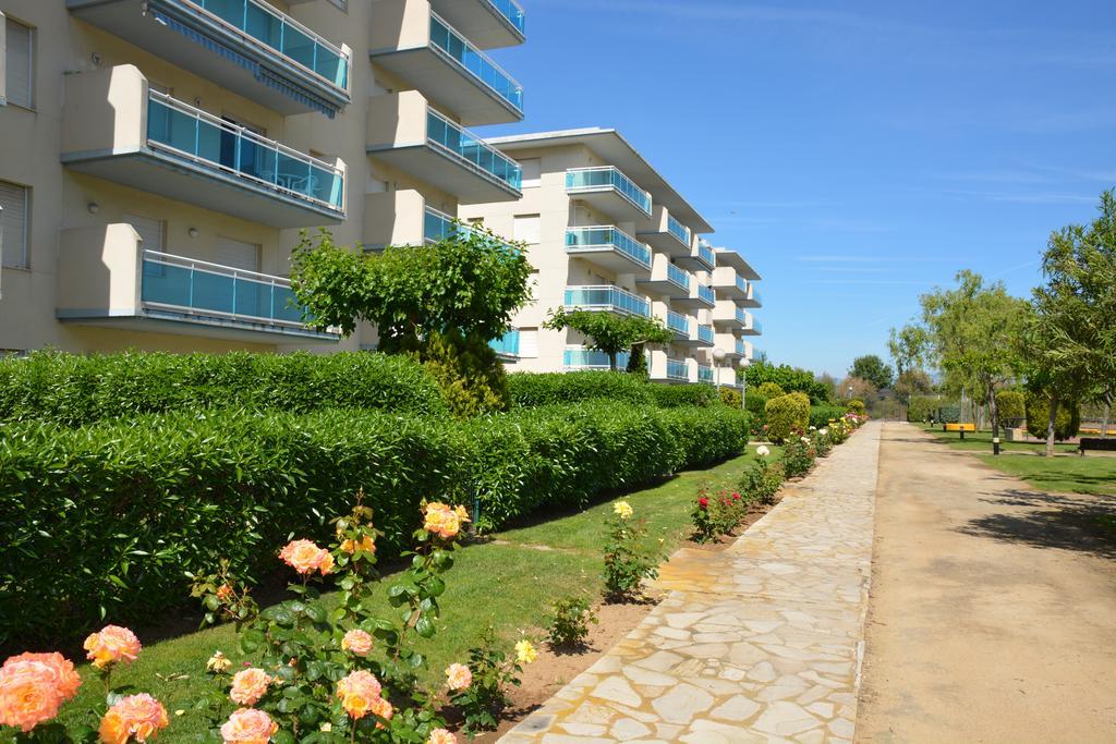 Saval Los Juncos La Pineda Exterior foto